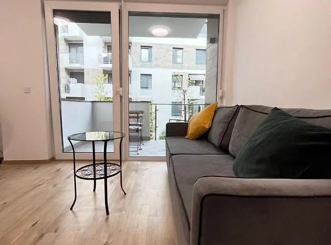 A 212, Apartments In The Heart Of Budapest